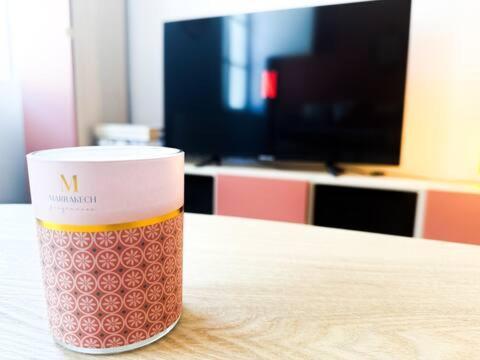 Food And Chill - Deux Appartements Hypercentre - 1 Theme Cinema - By Primo C0Nciergerie Tournus Esterno foto